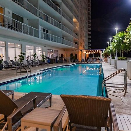 Studios In Brickell With Pool, Gym, Free Parking And Game Room Miami Bagian luar foto