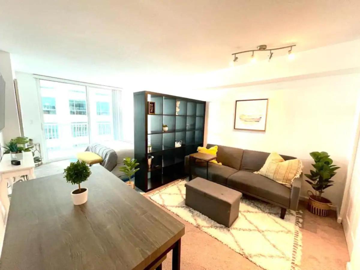 Studios In Brickell With Pool, Gym, Free Parking And Game Room Miami Bagian luar foto