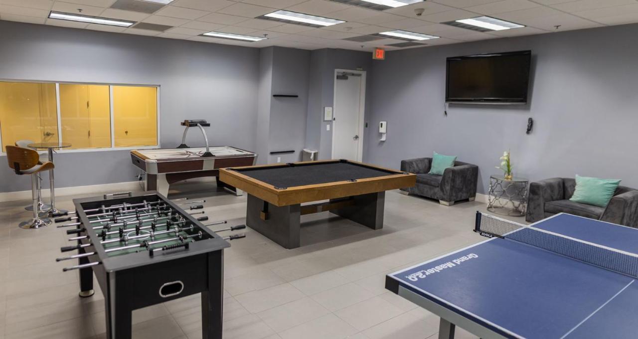 Studios In Brickell With Pool, Gym, Free Parking And Game Room Miami Bagian luar foto