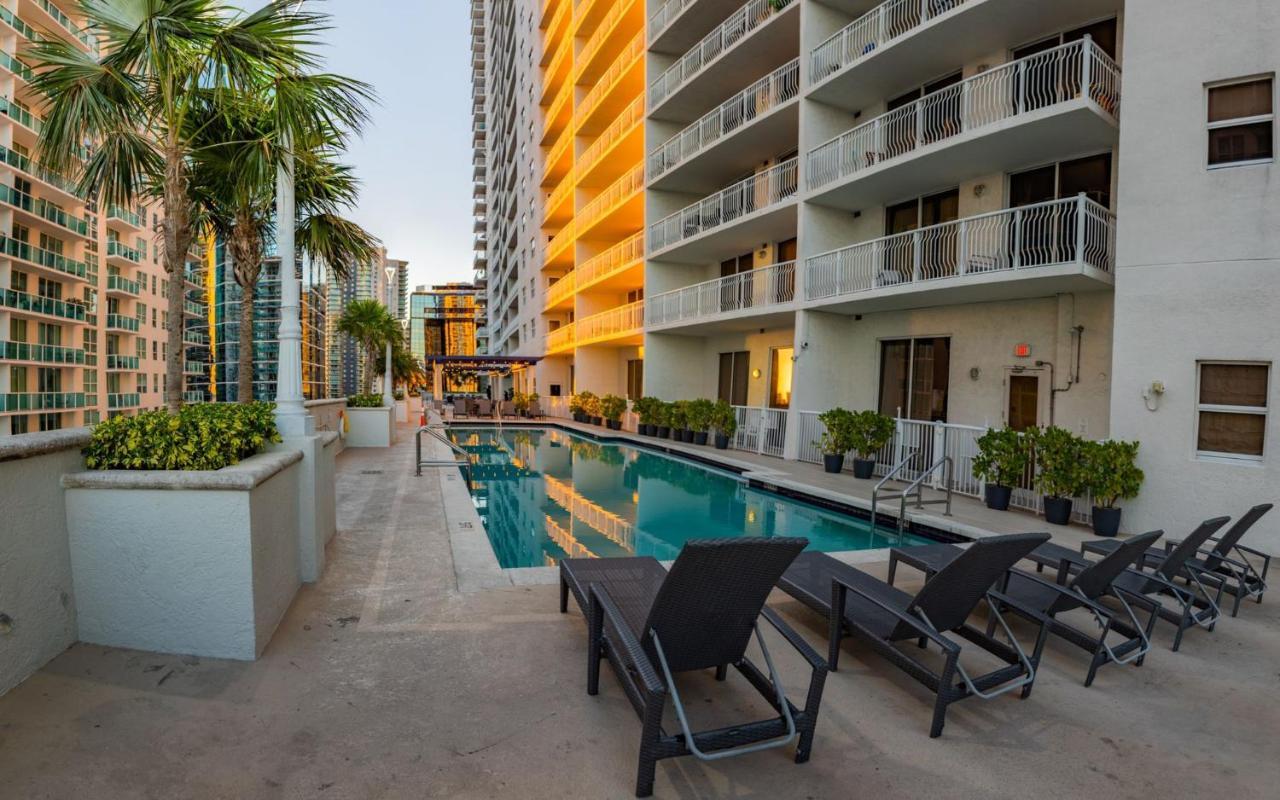 Studios In Brickell With Pool, Gym, Free Parking And Game Room Miami Bagian luar foto